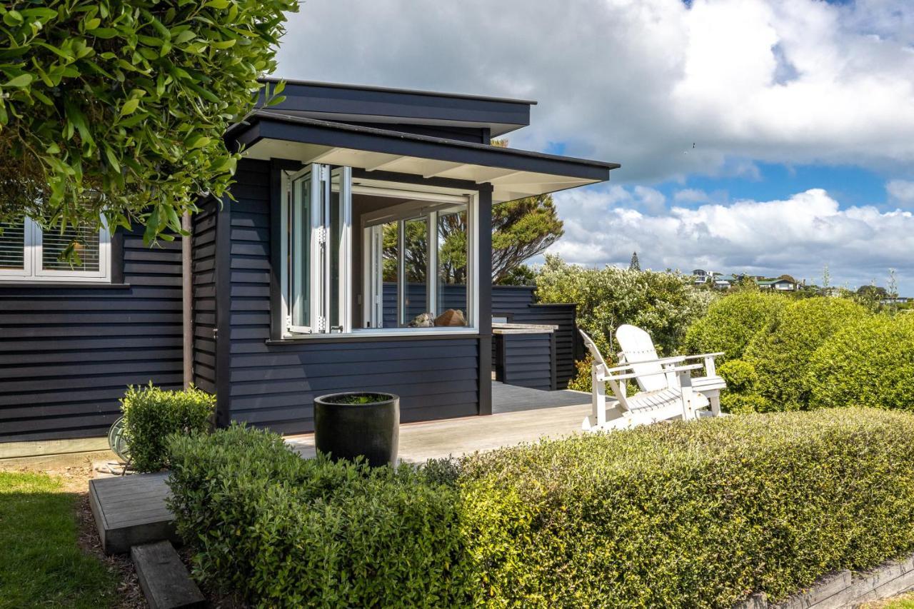 Smiths Cottage - Stay Waiheke Oneroa Екстер'єр фото